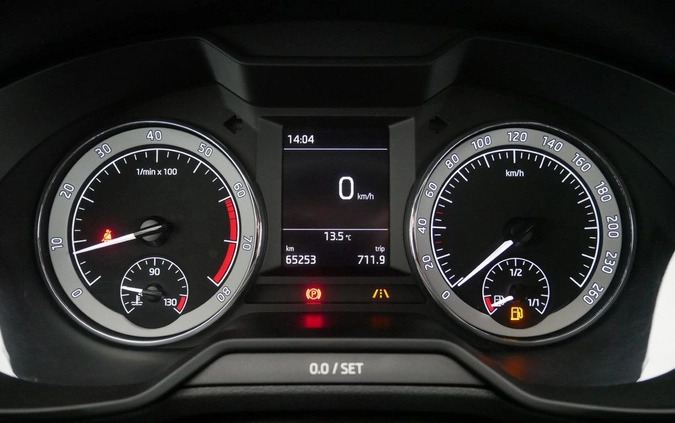 Skoda Octavia cena 71899 przebieg: 65248, rok produkcji 2019 z Warszawa małe 211